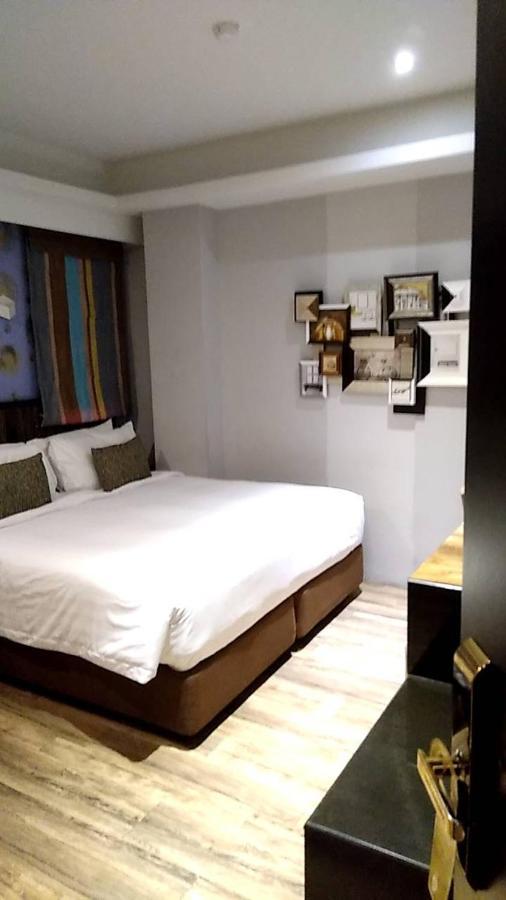 Aspira D'Andora Sukhumvit 16 - Asoke Hotel Bangkok Luaran gambar